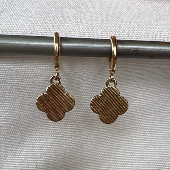 Gold and White Clover Dangle Earrings - Picture 7 of 7